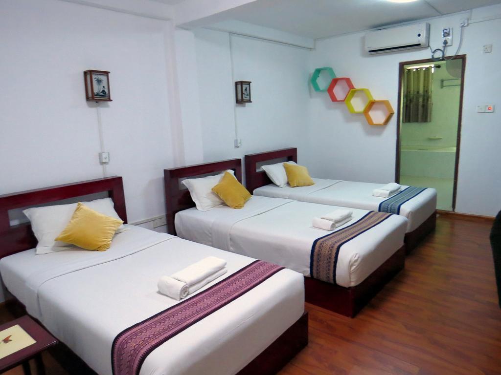 Agga Youth Hotel Yangon Exterior photo